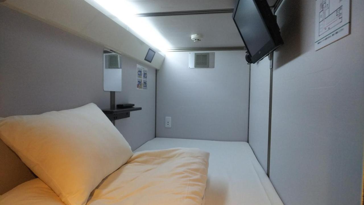 Kobe Capsule Hotel Seki Esterno foto