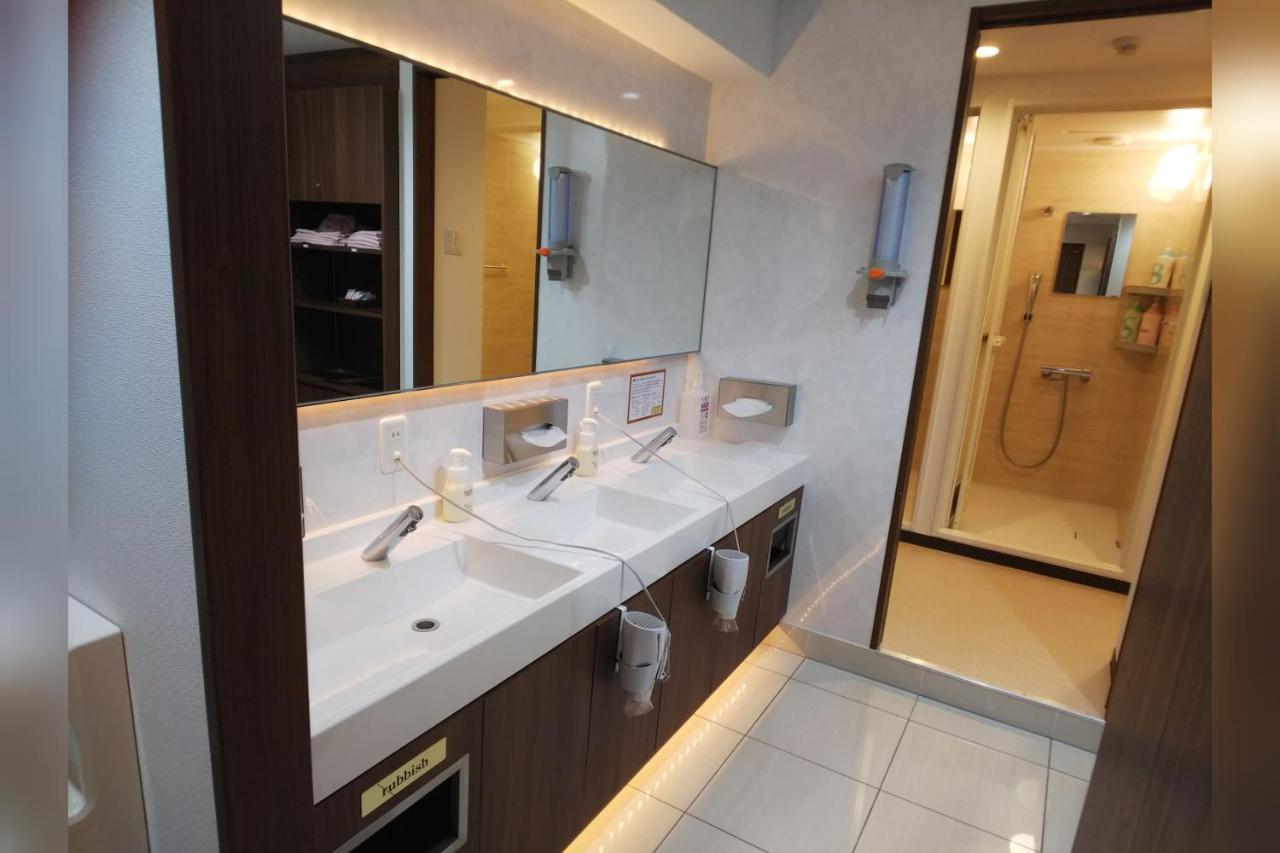 Kobe Capsule Hotel Seki Esterno foto